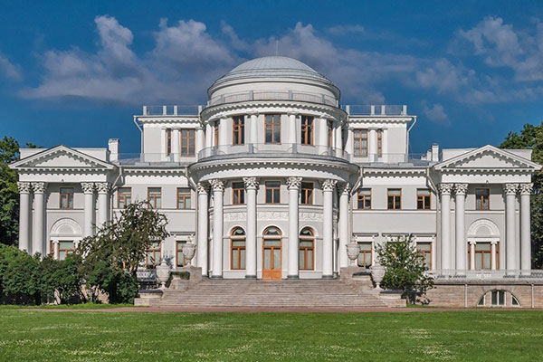 Елагин дворец в Санкт-Петербурге