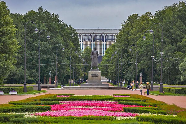 Московский парк победы в Санкт-Петербурге