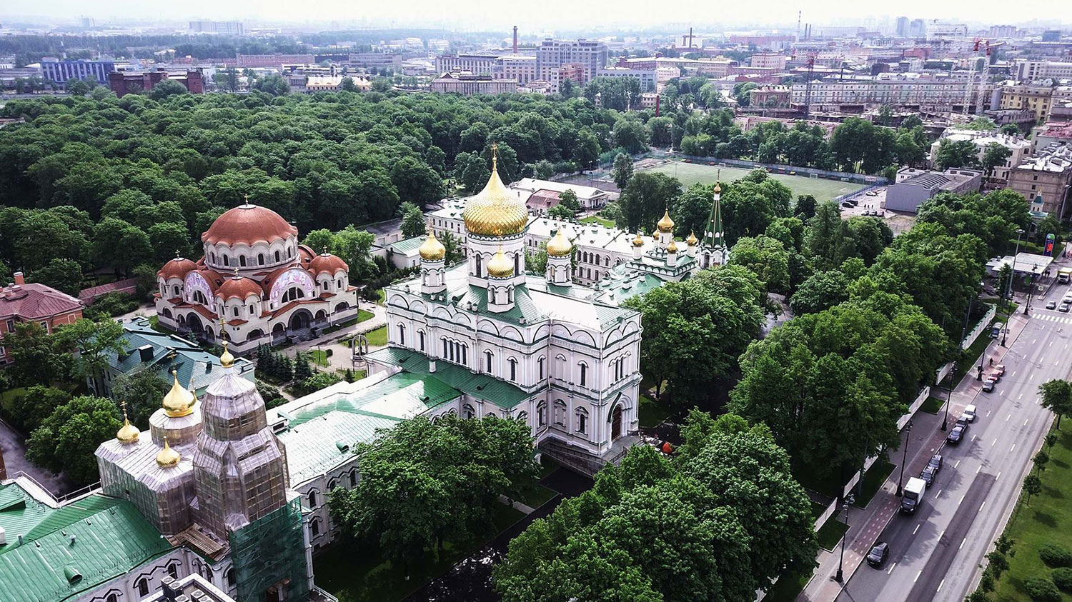 Воскресенский Новодевичий женский монастырь в Санкт-Петербурге